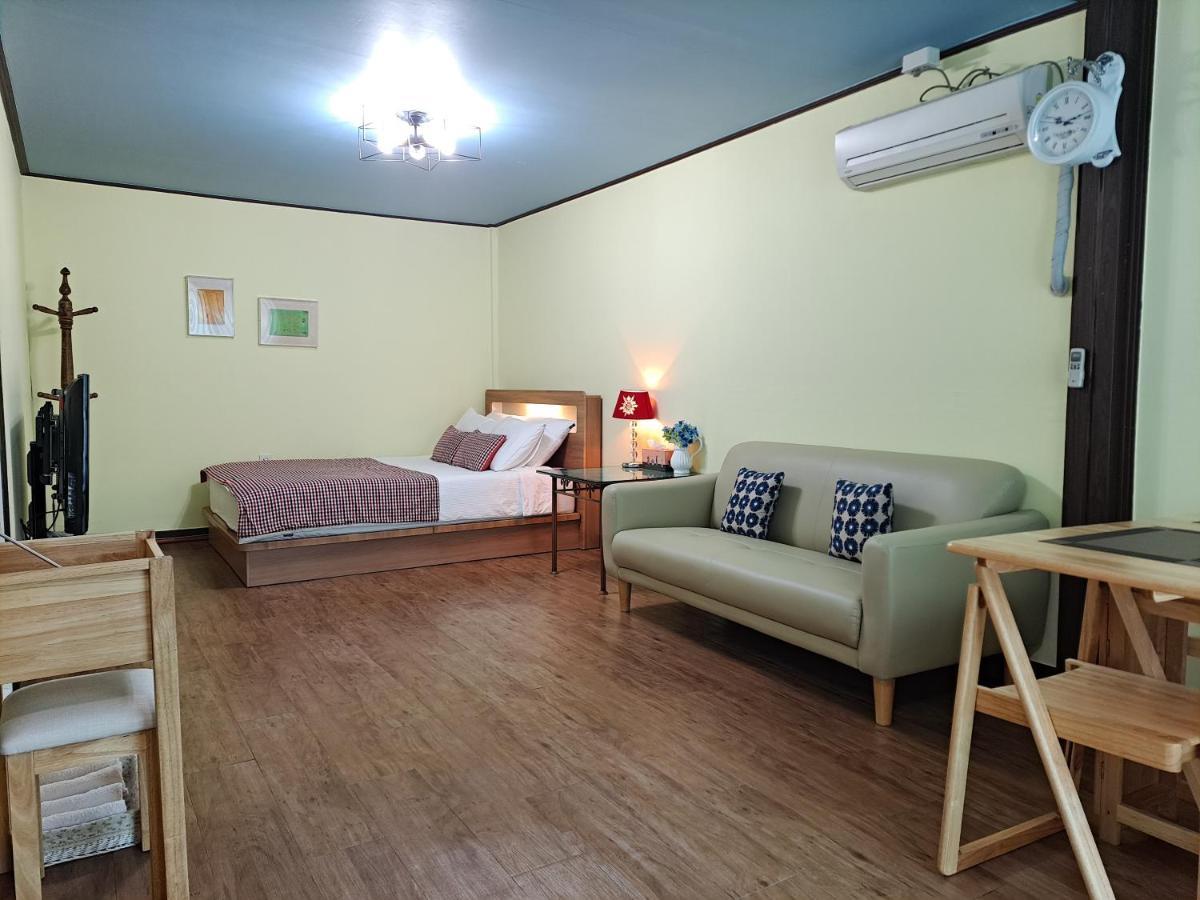 Charm Pension Gapyeong Exteriör bild